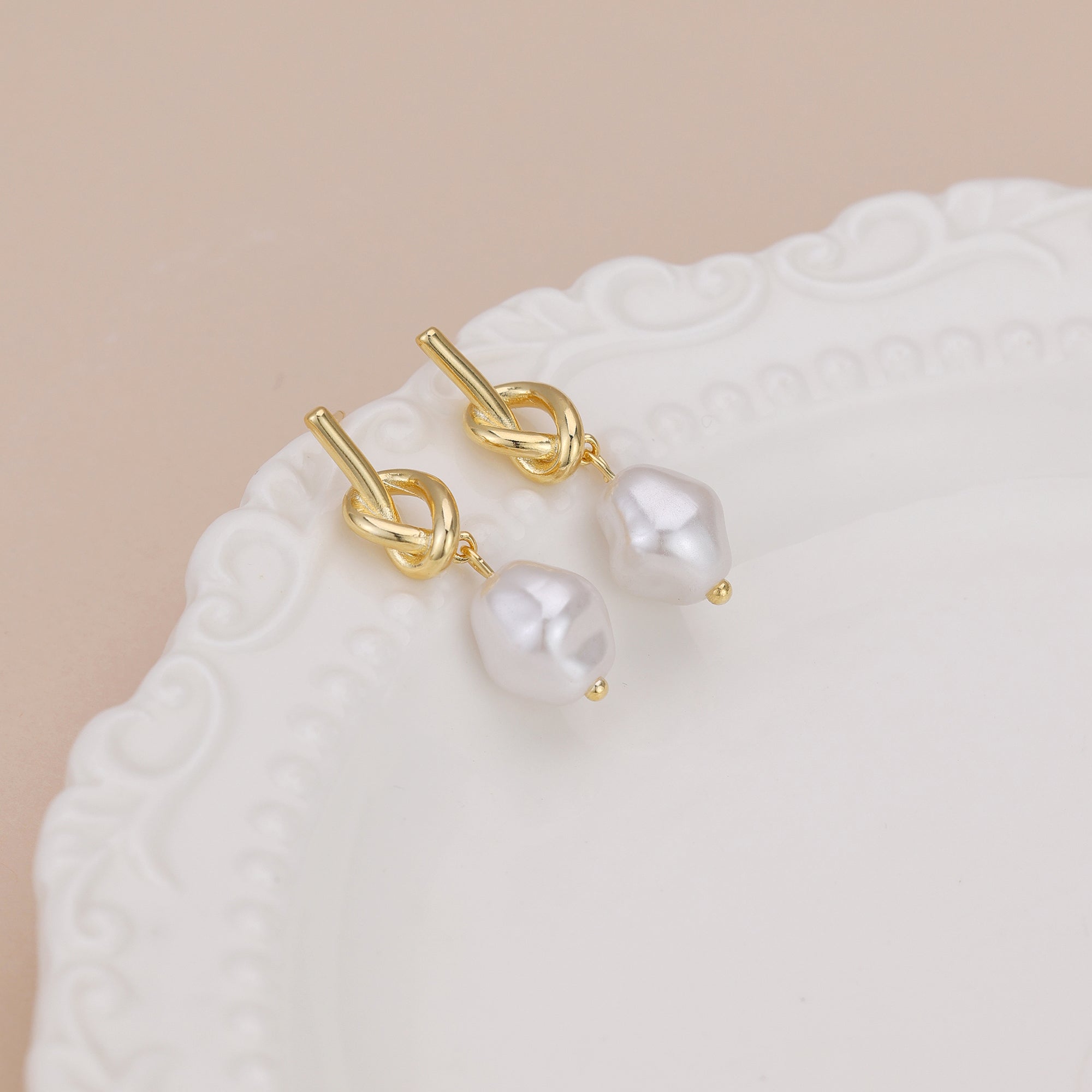Gold Love Knot Dangle Pearl Earrings E161