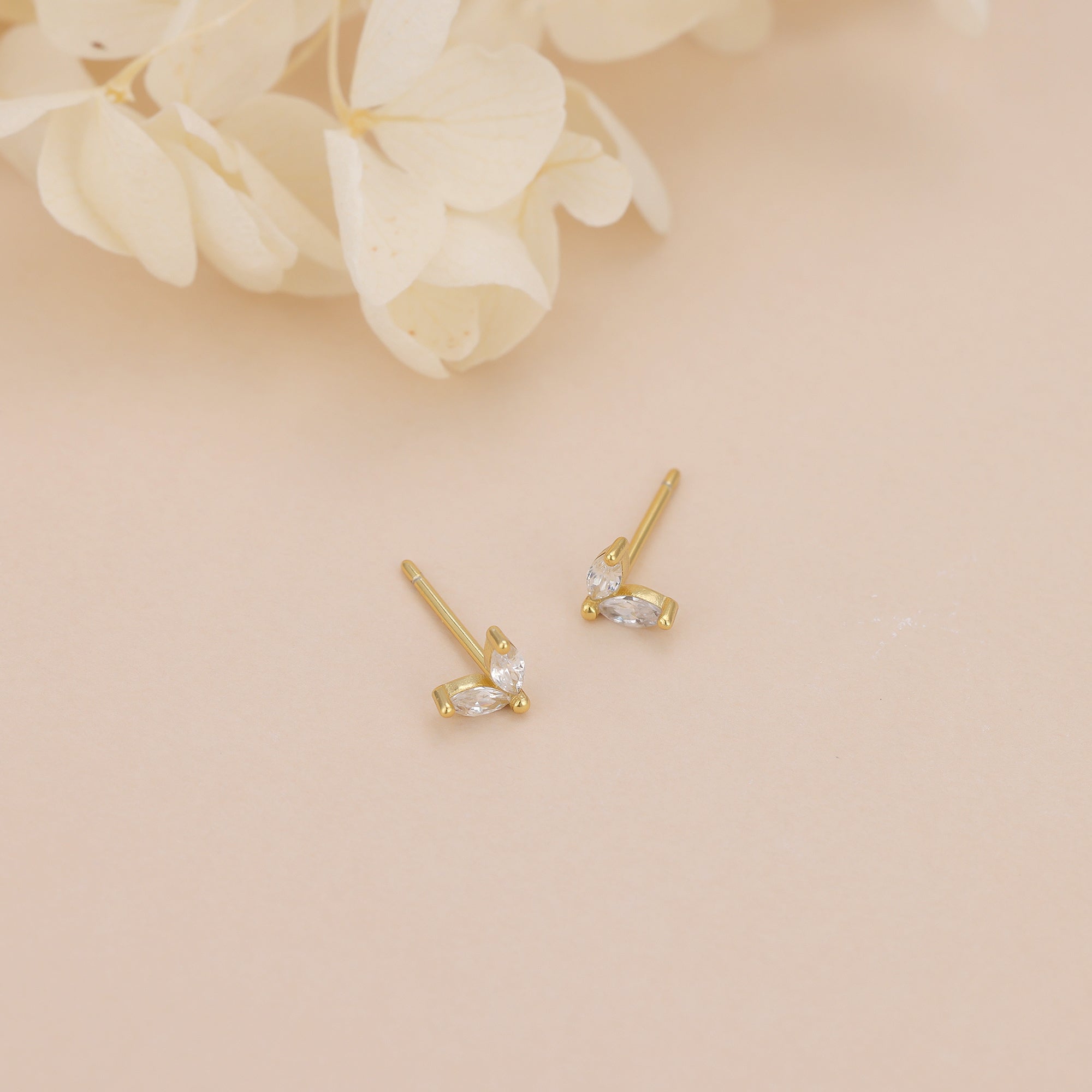 18K Gold Vermeil Marquise Crystal Flower Stud Earrings E100
