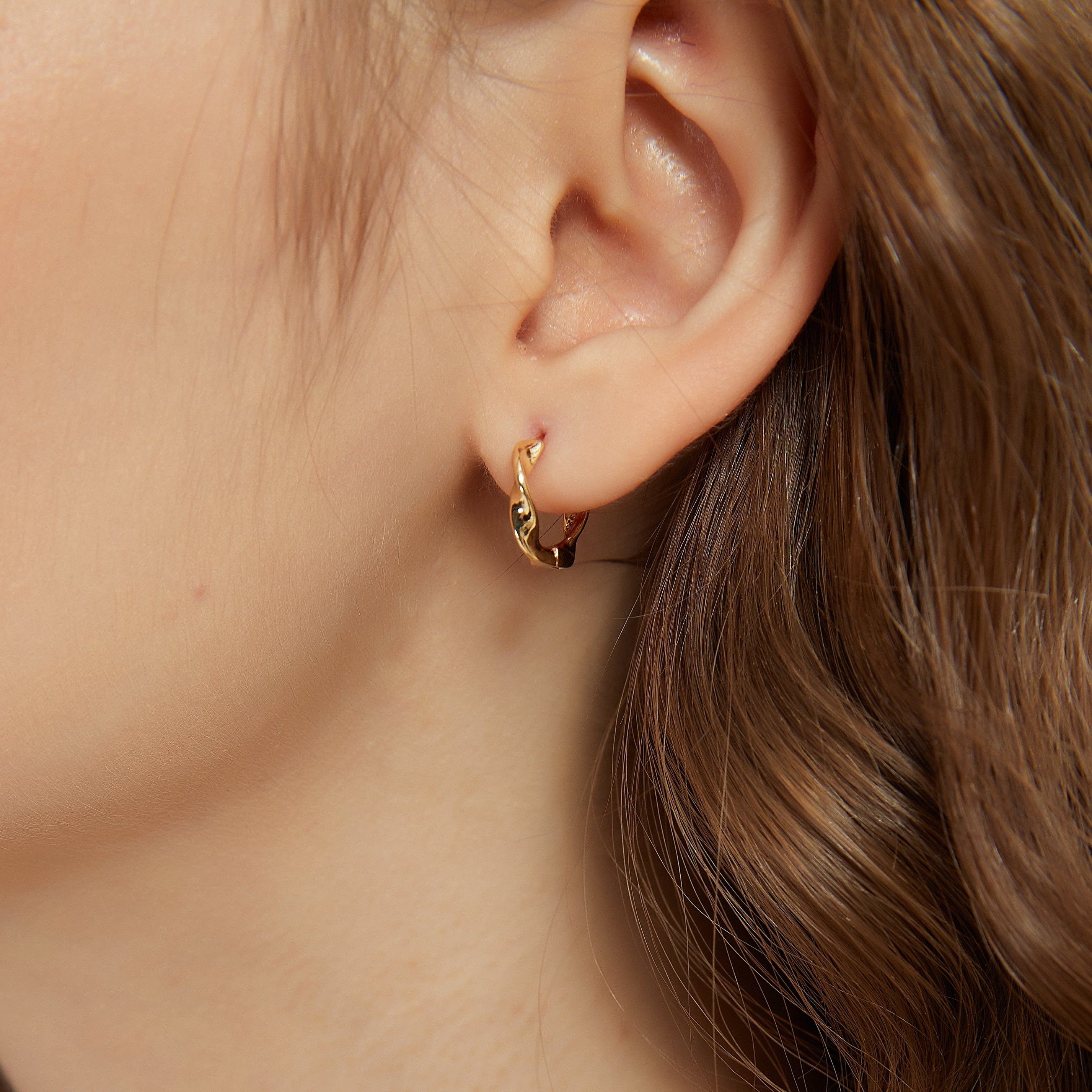 18K Gold Vermeil Ariel Twisted Huggie Hoop Earrings
