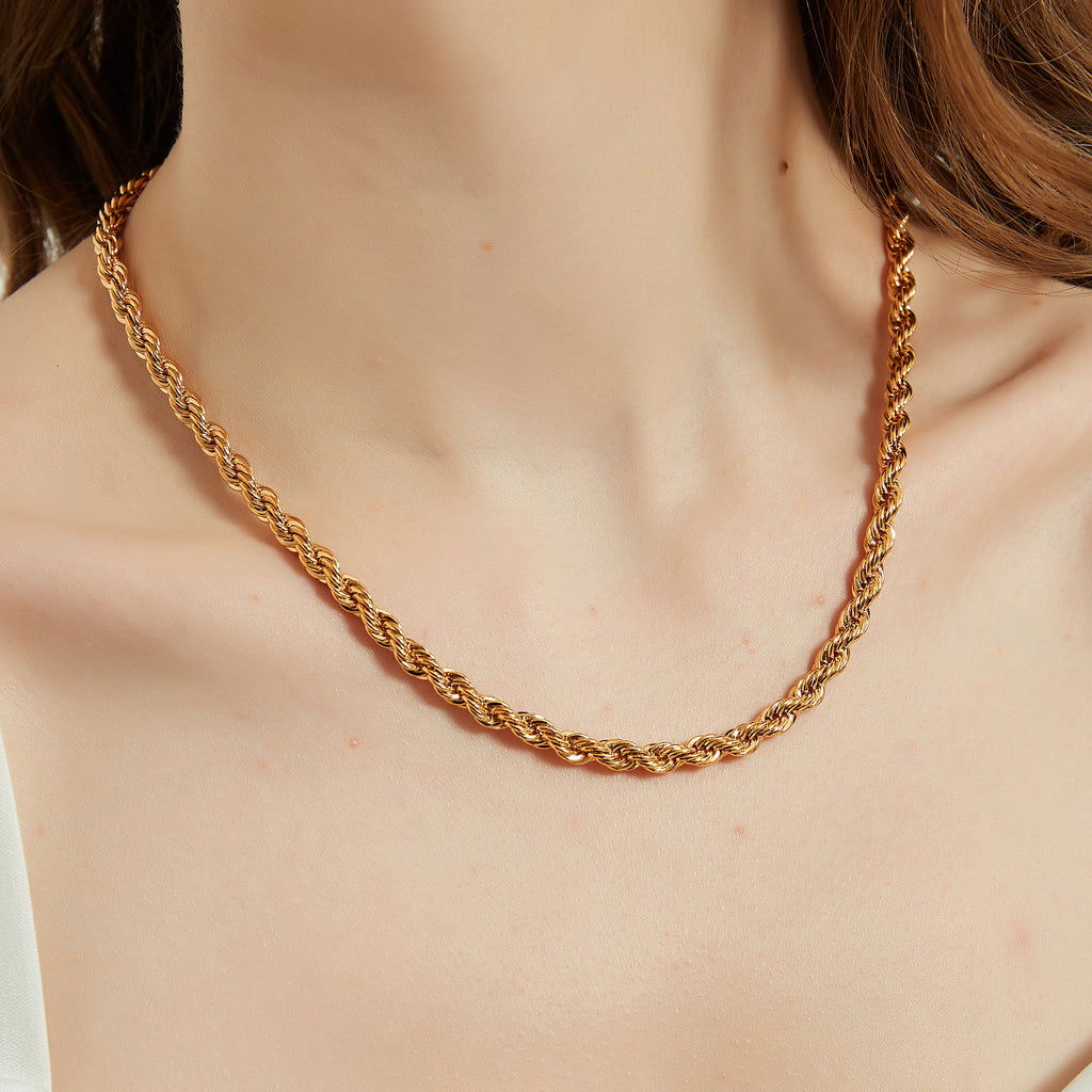 Ava Gold Twisted Rope Chain Necklace