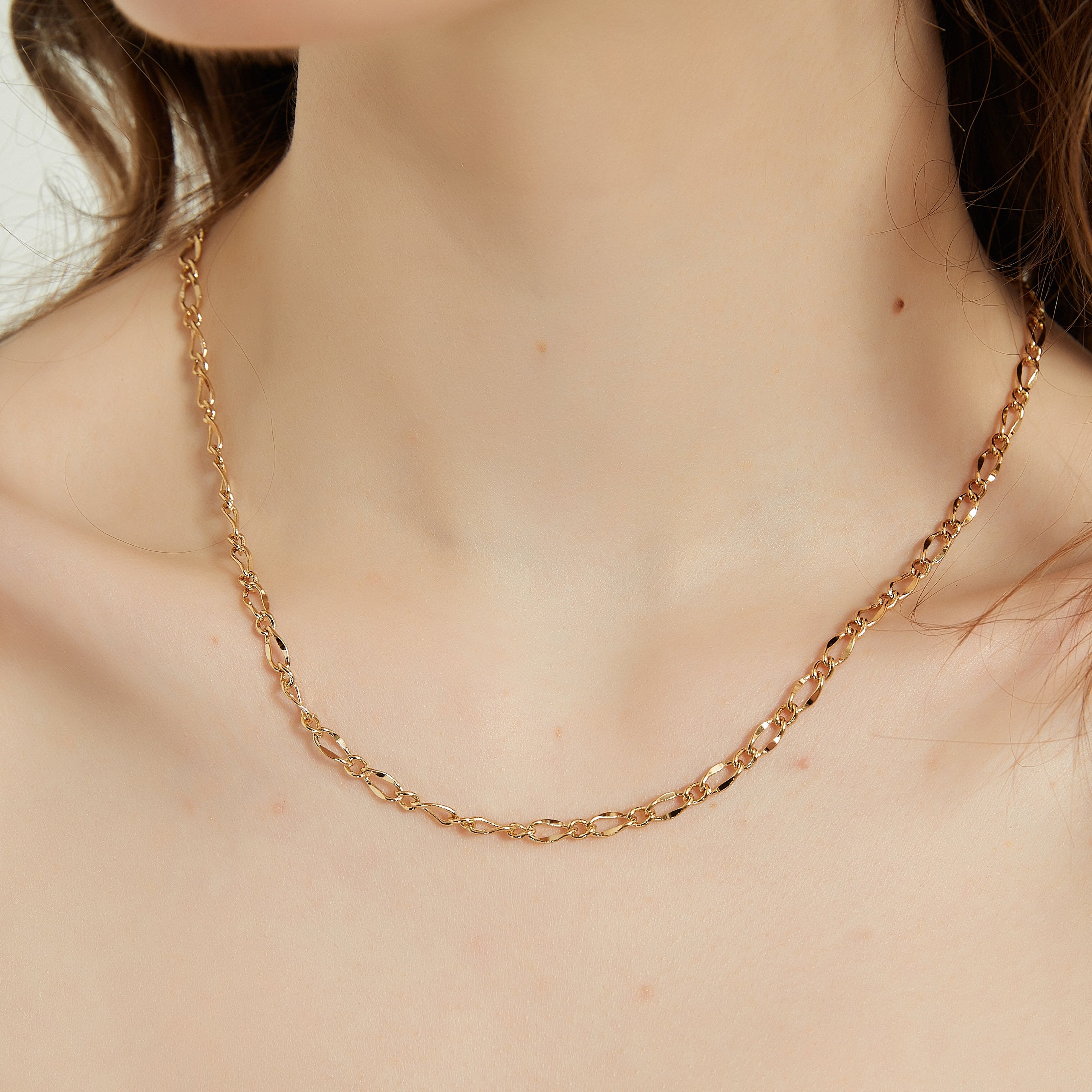 Caroline Gold Dainty Rolo Chain Layering Necklace